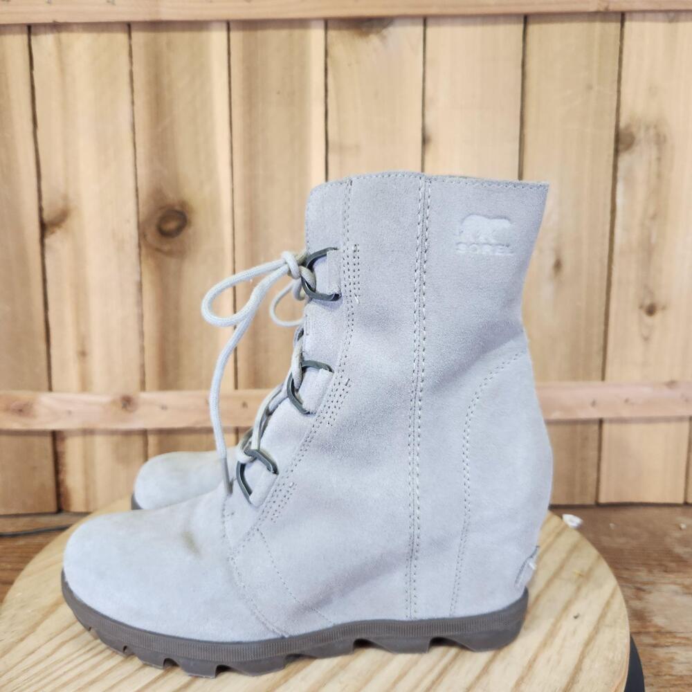Sorel Joan of Arctic Wedge II Boots Womens 9.5 Gray Suede Ankle Booties Winter